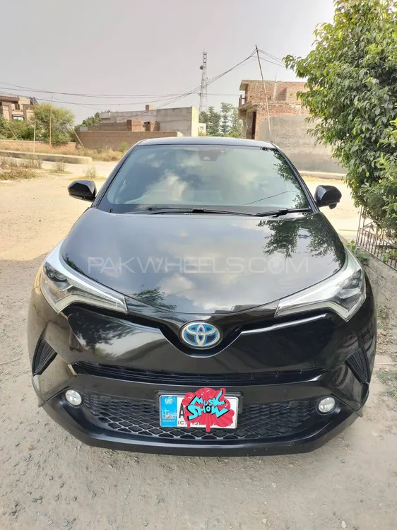 Toyota C-HR 2017 for Sale in Depal pur Image-1