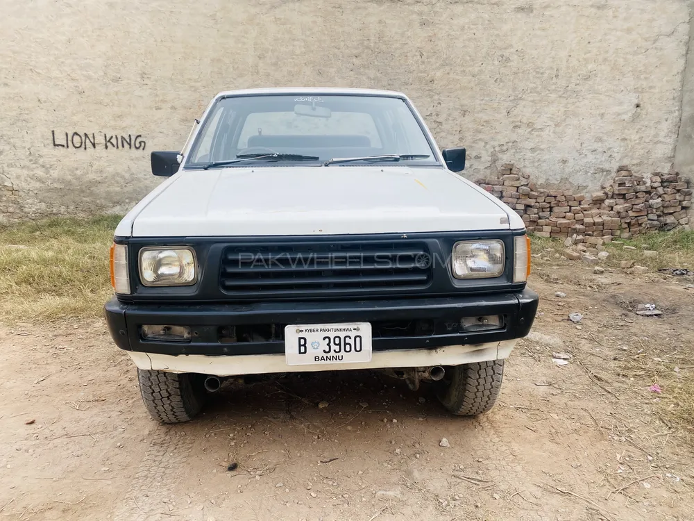 Toyota Hilux 1990 for sale in Rawalpindi