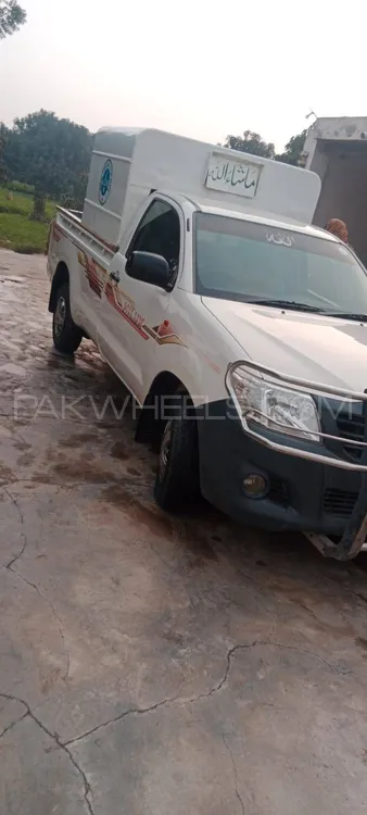 Toyota Hilux 2015 for sale in Rahim Yar Khan