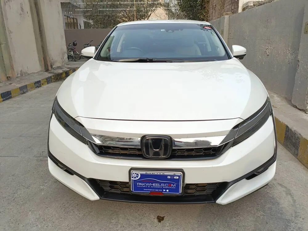 Honda Clarity 2020 for Sale in Lahore Image-1