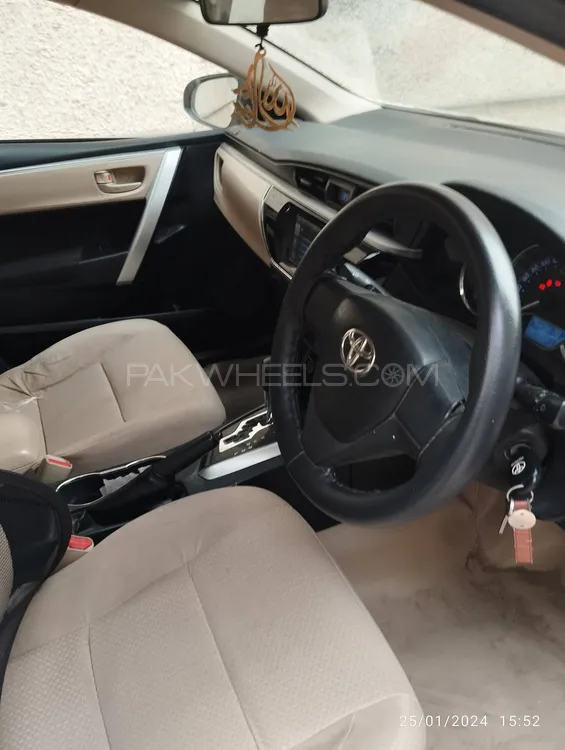 Toyota Corolla 2015 for sale in Bahawalnagar