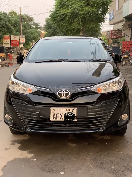 Toyota Yaris Ativ Cvt 1.3 2021 For Sale In Lahore 