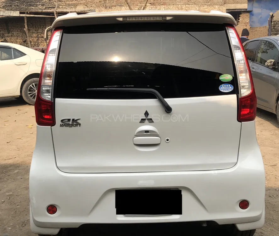 Mitsubishi Ek Wagon 2013 for sale in Peshawar