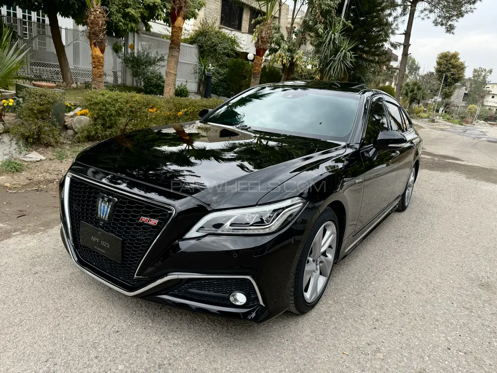 Toyota Crown 2018 for sale in Islamabad
