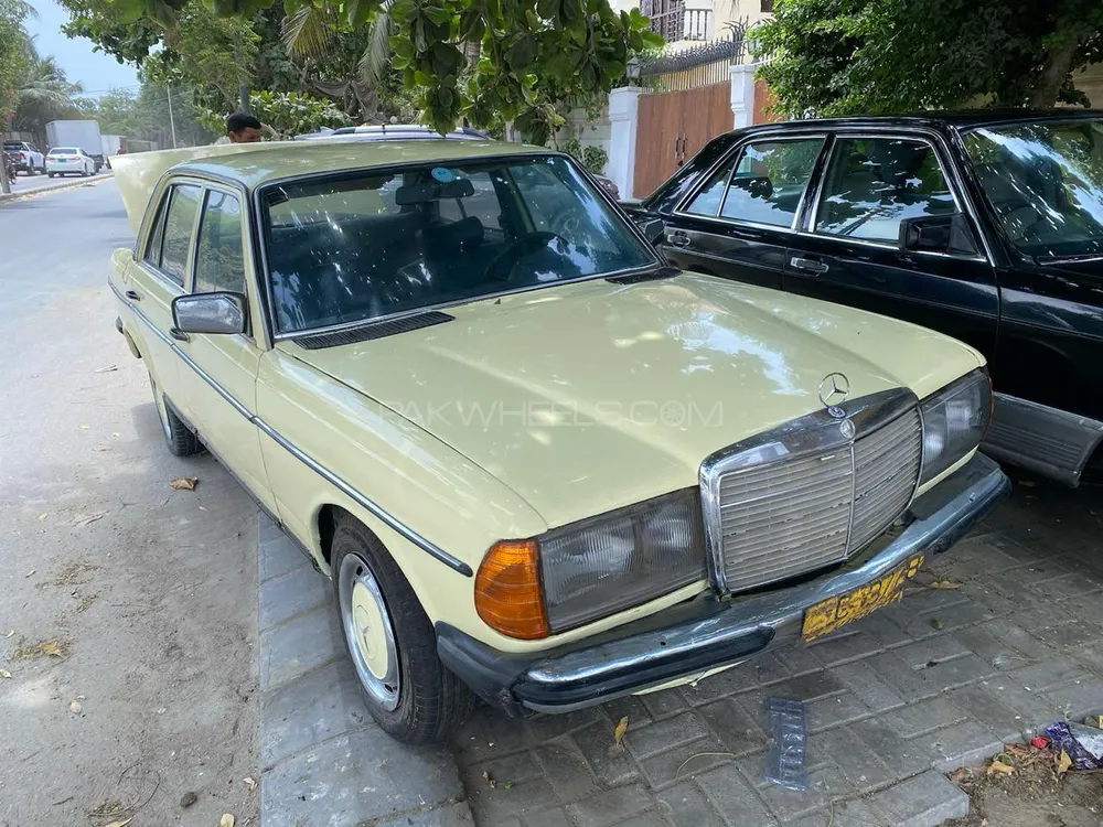 Mercedes Benz X 1977 for Sale in Karachi Image-1