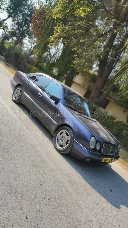 Mercedes Benz E Class 1996 for sale in Haripur