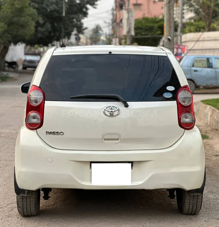 Toyota Passo 2011 for sale in Karachi
