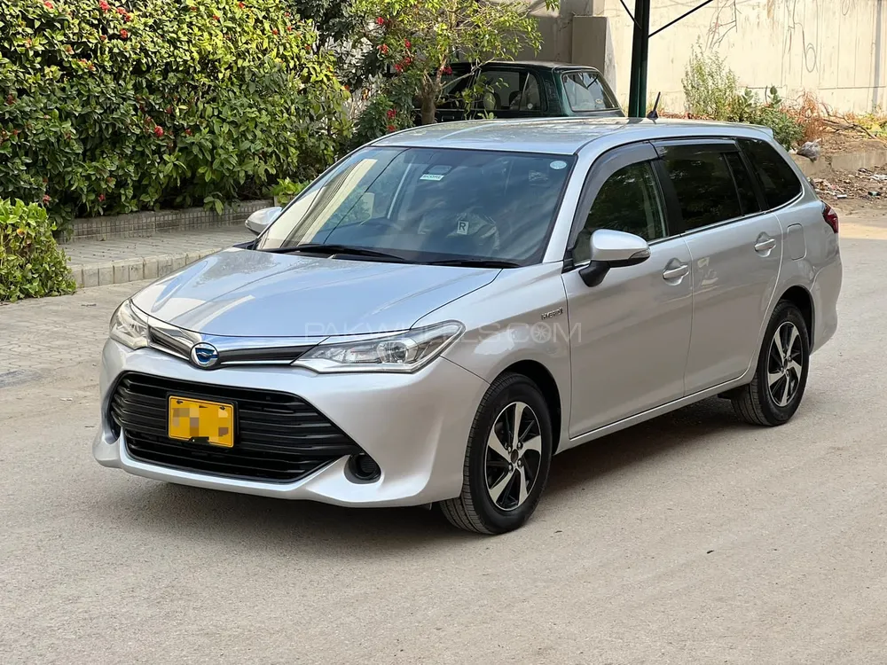 Toyota Corolla Fielder 2017 for sale in Karachi