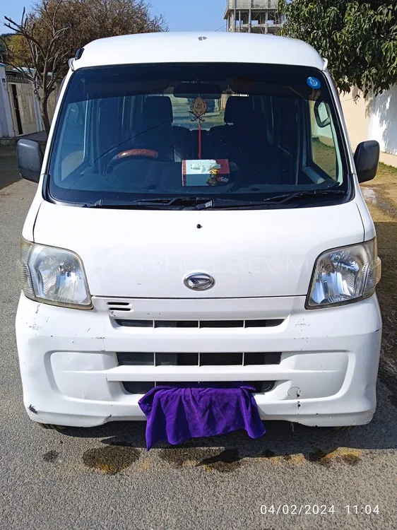 Daihatsu Hijet 2010 for Sale in Chashma Image-1