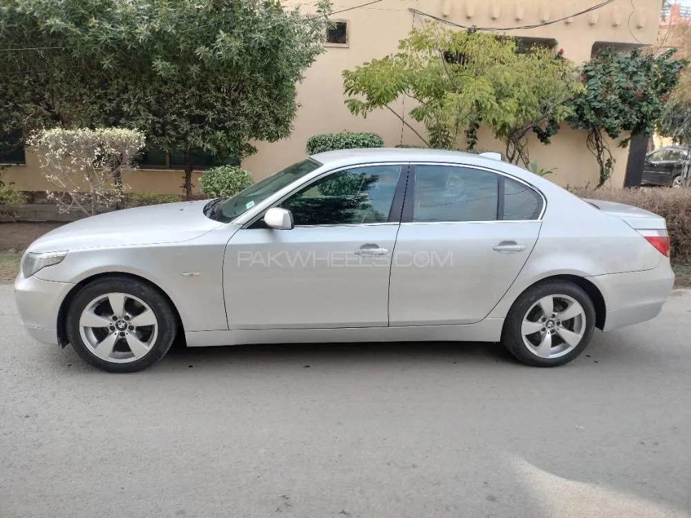 BMW 5 Series 2005 for sale in Lahore