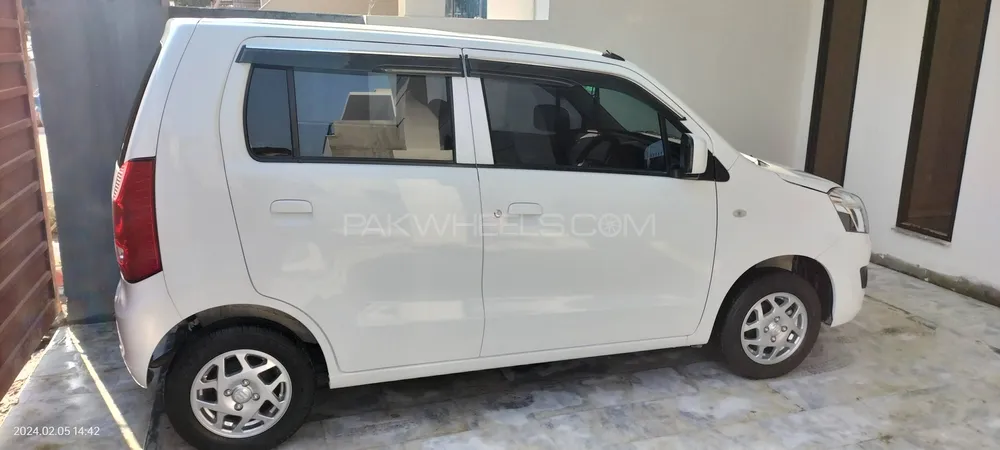 Suzuki Wagon R 2023 for Sale in Islamabad Image-1