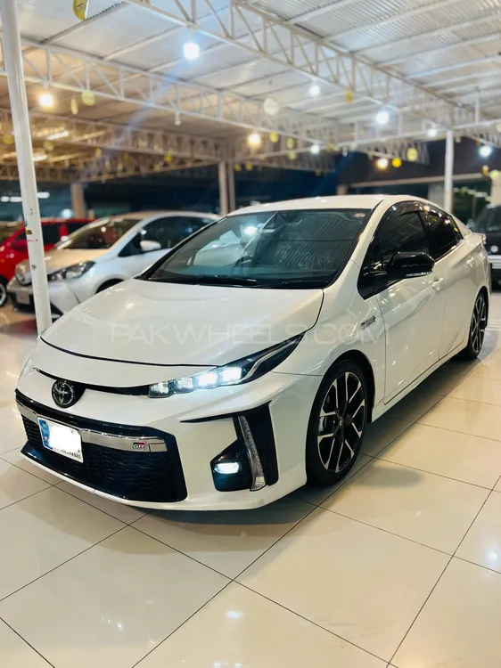 Toyota Prius 2018 for sale in Peshawar