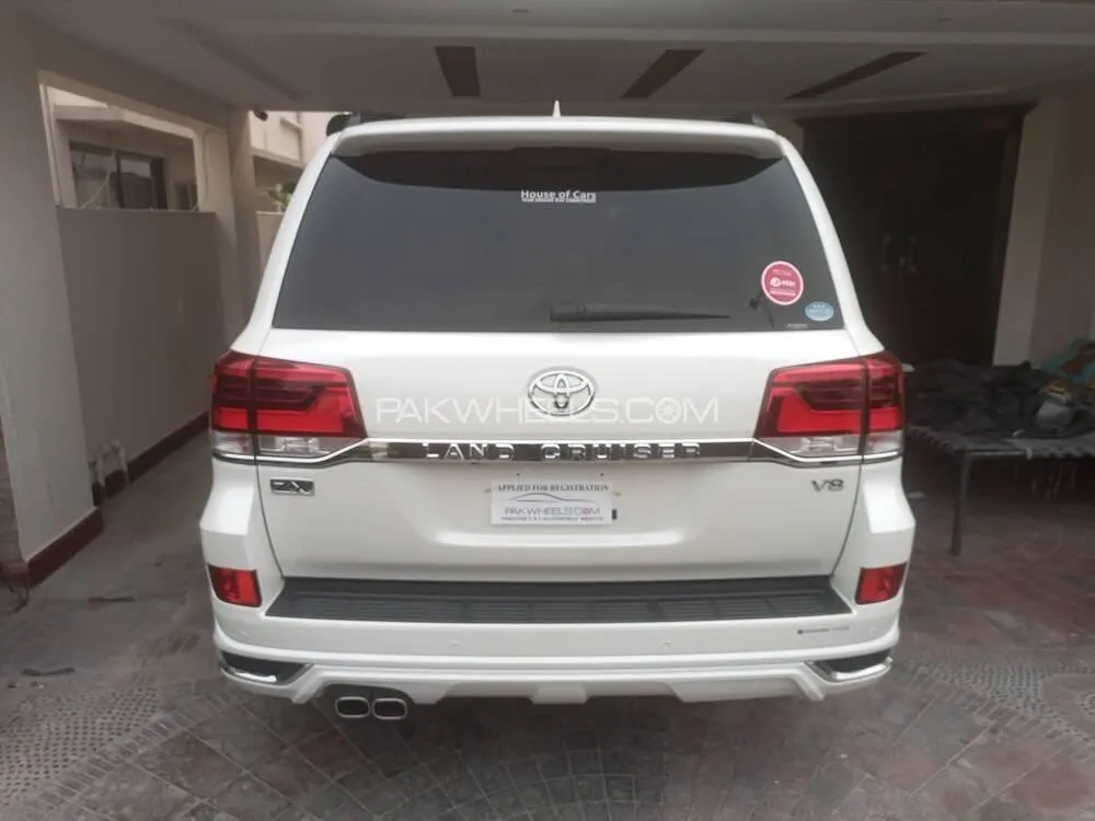 Toyota Land Cruiser 2023 for sale in Lahore