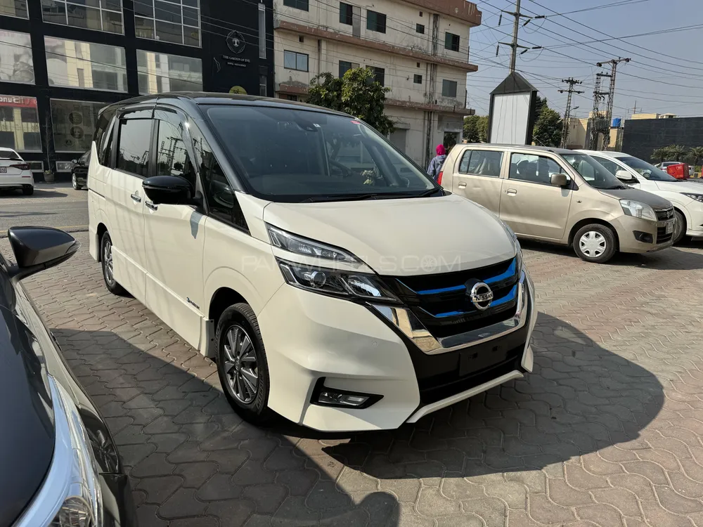 Nissan Serena Highway Star 2018 For Sale In Lahore 