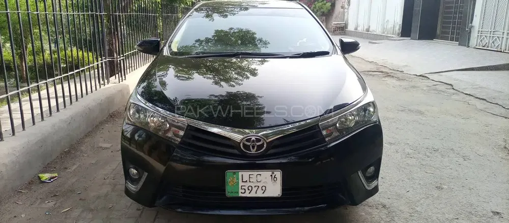 Toyota Corolla 2016 for Sale in Chak jhumra Image-1