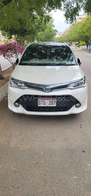 Toyota Corolla Fielder 2017 for Sale in Karachi Image-1