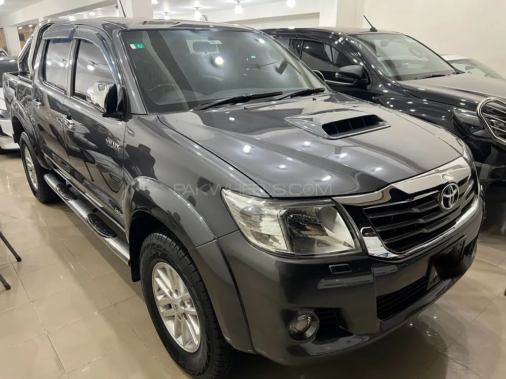 Toyota Hilux 2012 for sale in Peshawar