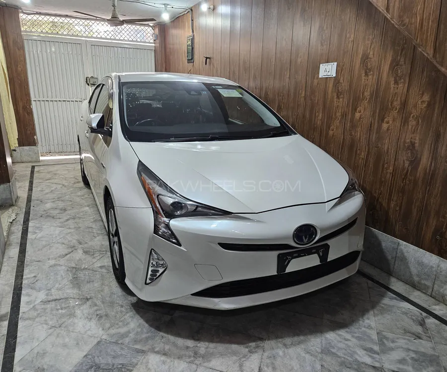 Toyota Prius 2020 for sale in Sahiwal