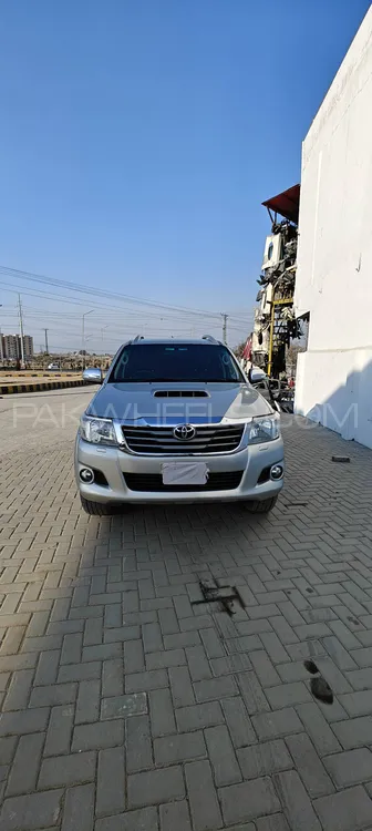 Toyota Hilux 2014 for sale in Islamabad