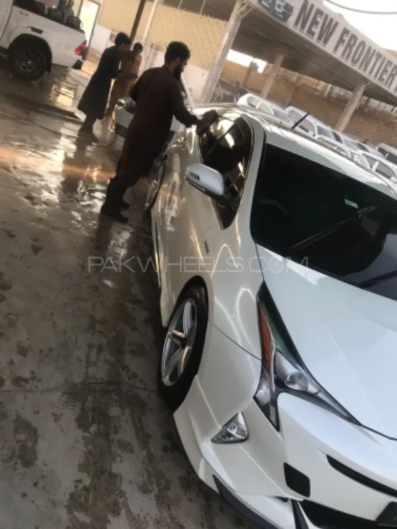 Toyota Prius 2016 for sale in Peshawar