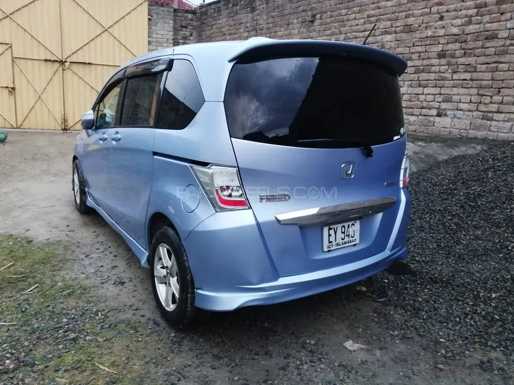 Honda Freed 2011 for sale in Islamabad