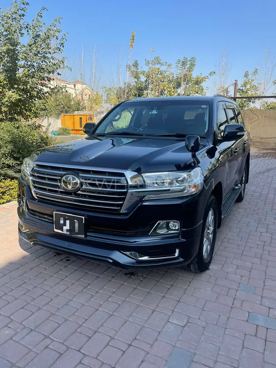 Toyota Land Cruiser 2016 for Sale in Islamabad Image-1