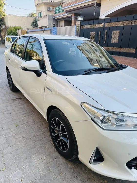 Toyota Corolla Axio 2019 for Sale in Multan Image-1
