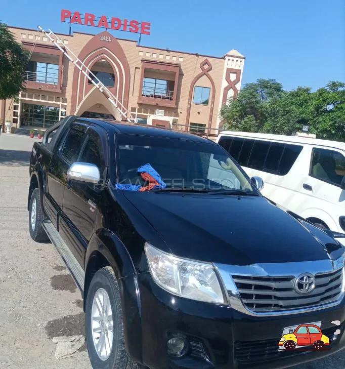 Toyota Hilux 2015 for sale in Fateh Jang