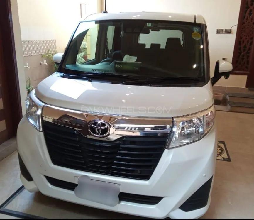 Toyota Roomy 2020 for sale in Karachi