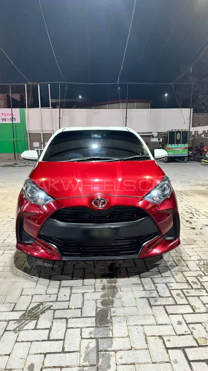 Toyota Yaris Hatchback 2020 for Sale in Multan Image-1