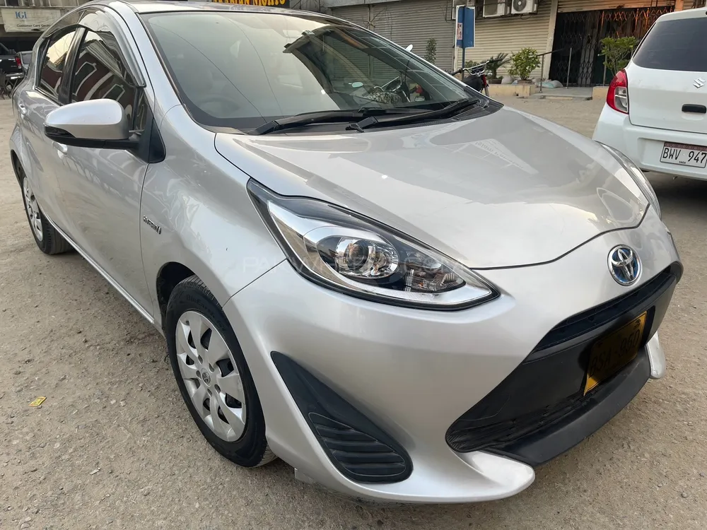 Toyota Aqua 2017 for Sale in Karachi Image-1