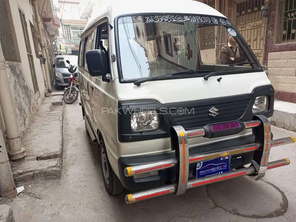 Suzuki Bolan 2013 for sale in Lahore