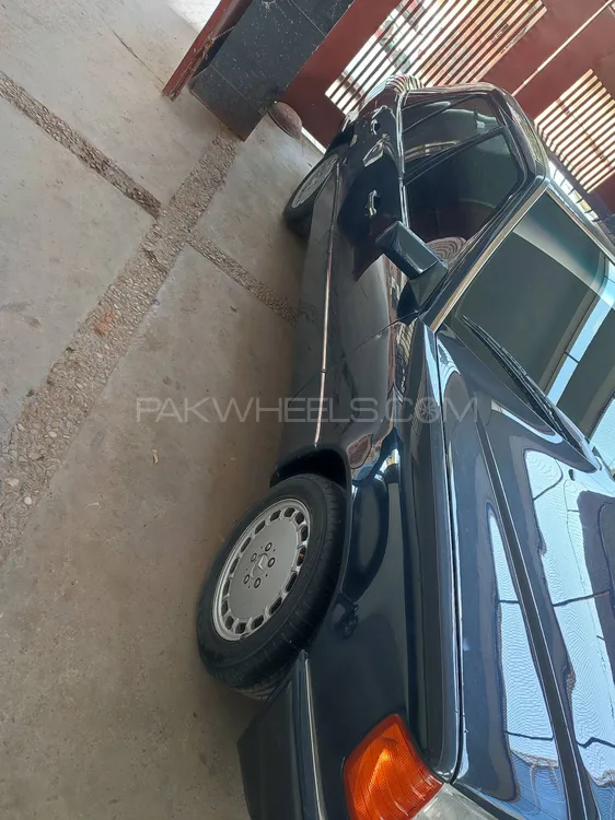 Mercedes Benz E Class 1990 for sale in Karachi