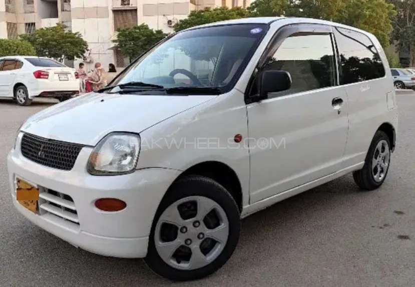 Mitsubishi Minica 2011 for sale in Karachi