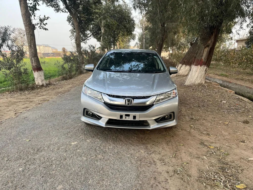 Honda Grace Hybrid 2015 for sale in Sahiwal