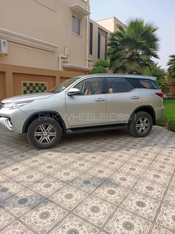 Toyota Fortuner 2020 for sale in Lahore