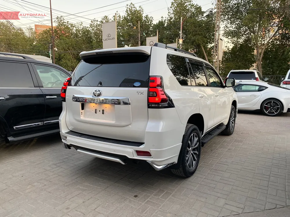 Toyota Prado 2018 for Sale in Karachi Toyota Prado 2018 for Sale in Karachi Image-7