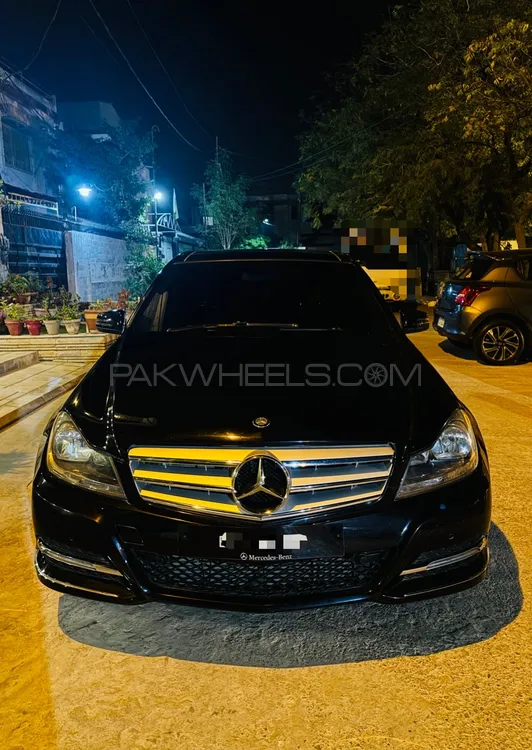 Mercedes Benz C Class 2014 for sale in Karachi