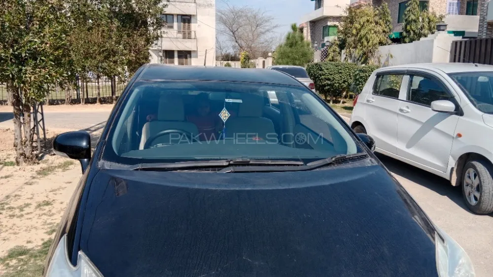 Toyota Prius 2014 for sale in Lahore
