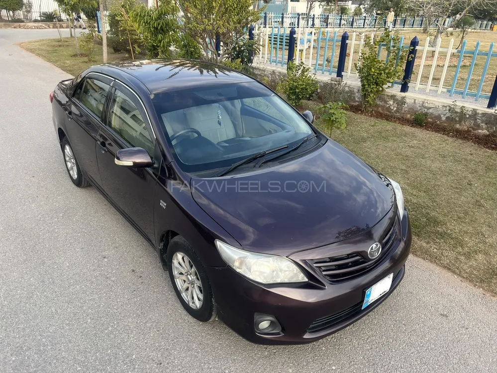 Toyota Corolla 2012 for Sale in Islamabad Image-1