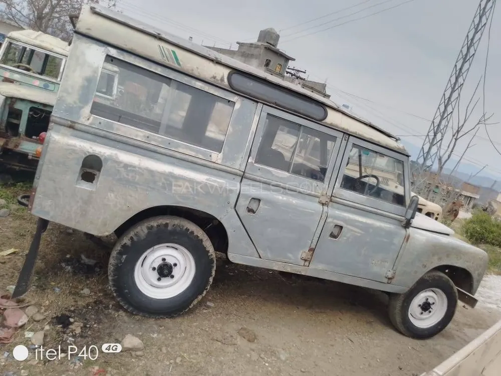 Land Rover Defender 1978 for sale in Kallar Saddiyian