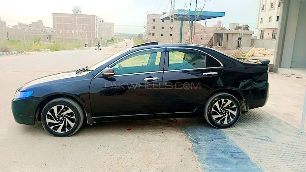 Honda Accord 2004 for sale in Hyderabad