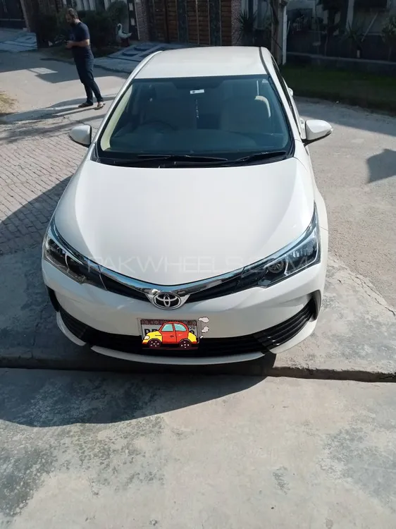 Toyota Corolla 2020 for Sale in Lahore Image-1