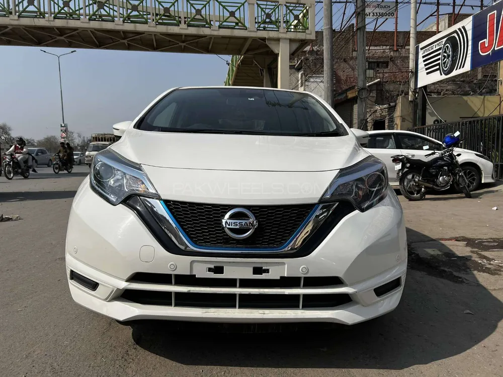 Nissan Note 2020 for Sale in Faisalabad Image-1