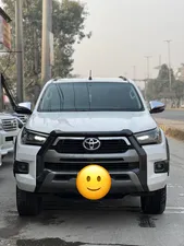 Toyota Hilux Revo V Automatic 3.0  2020 for Sale