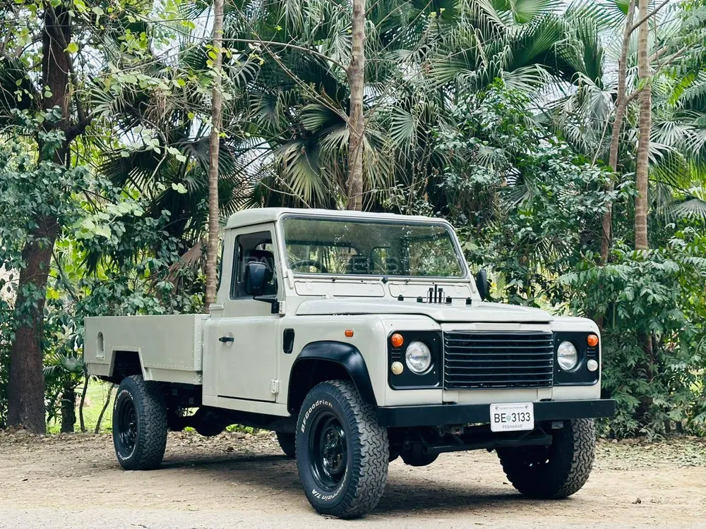 Land Rover Defender 2006 for sale in Lahore