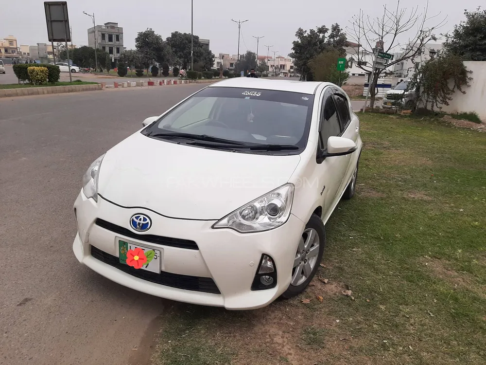 Toyota Aqua 2012 for sale in Multan