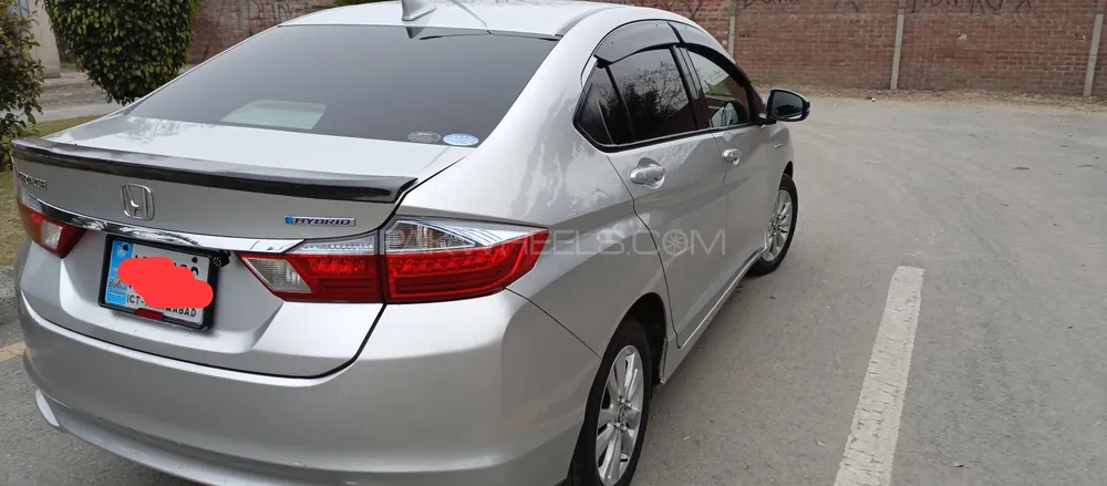 Honda Grace Hybrid 2015 for sale in Lahore