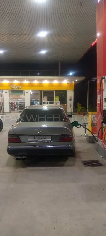 Mercedes Benz E Class 1992 for sale in Chiniot