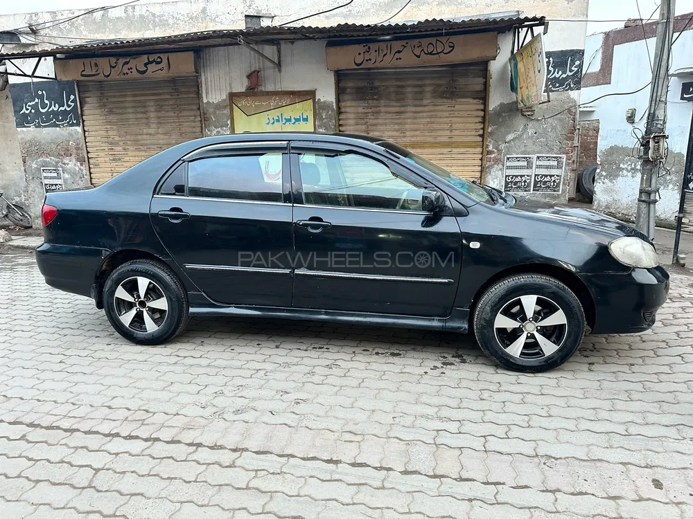 Toyota Corolla 2005 for sale in Chiniot